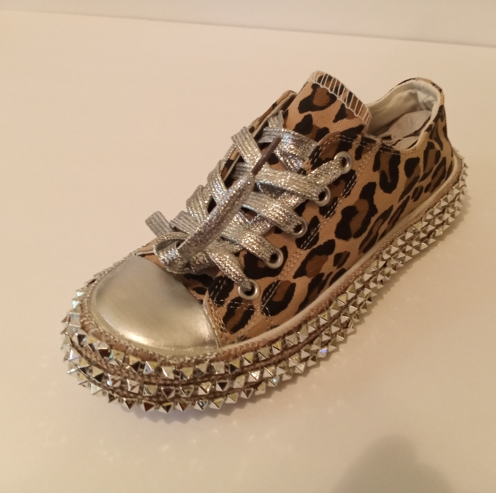 New Fashion Rhinestone Canvas Sneaker
